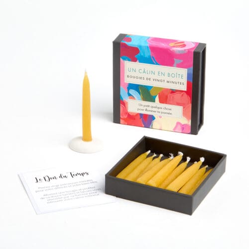 Signature Collection - Hug in a Box (Abstract) FR