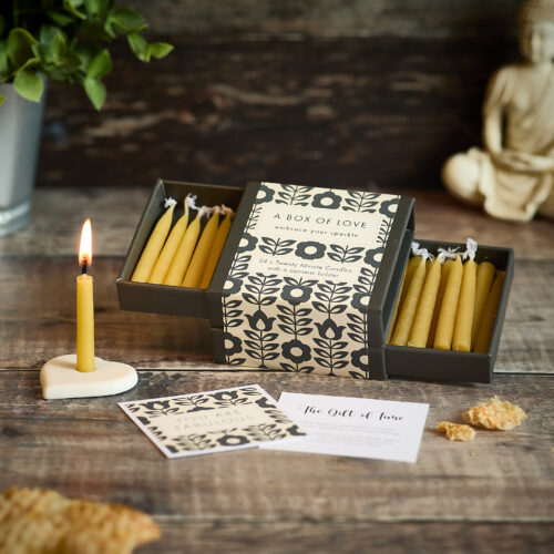A Box of Love (Vintage) EN